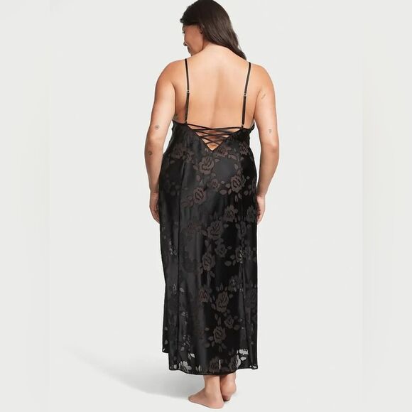 VS Archives Burnout Black Satin Slip Dress Size L New with Tags - Picture 2 of 5